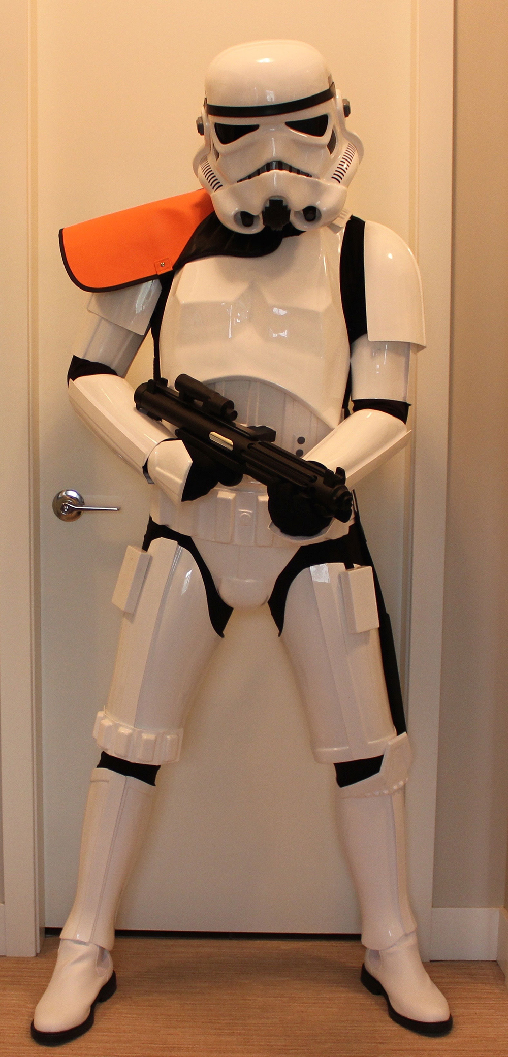 Sylvain Replica Stormtrooper Armour Review Jedi-Robe.com Costume