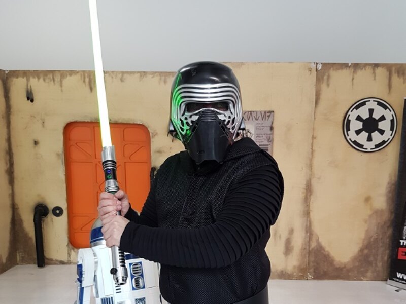 Kylo Ren Costume Review by Brett from South Africa