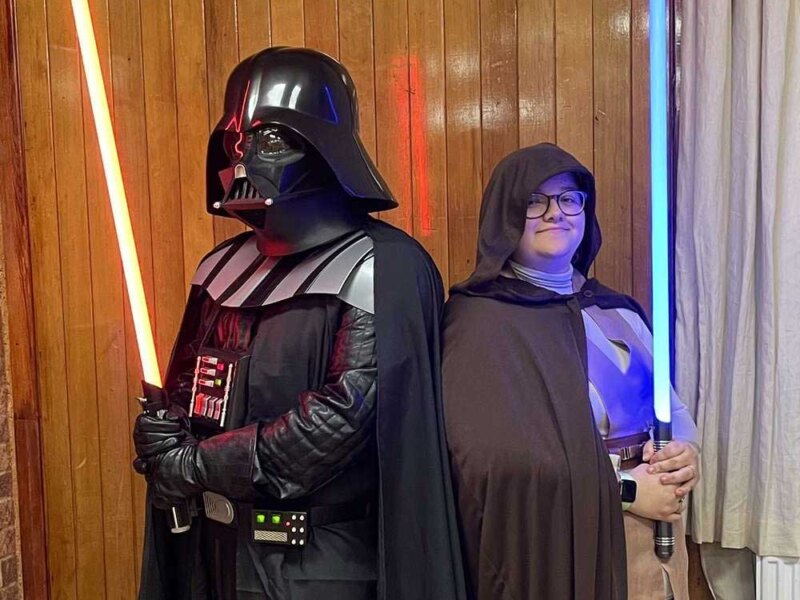 Star Wars Luke Jedi Robe and Darth Vader costume review from Abdullah